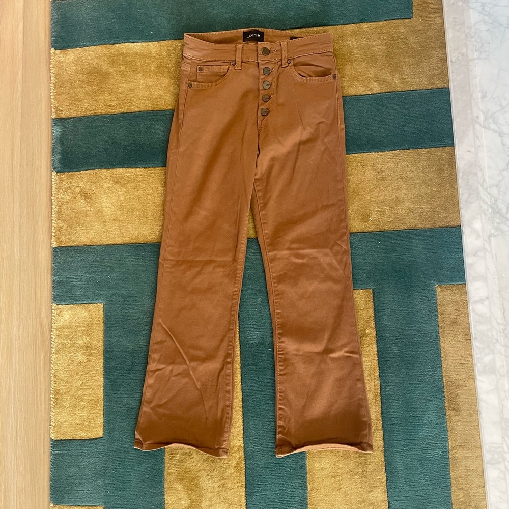 Joe’s light brown pants